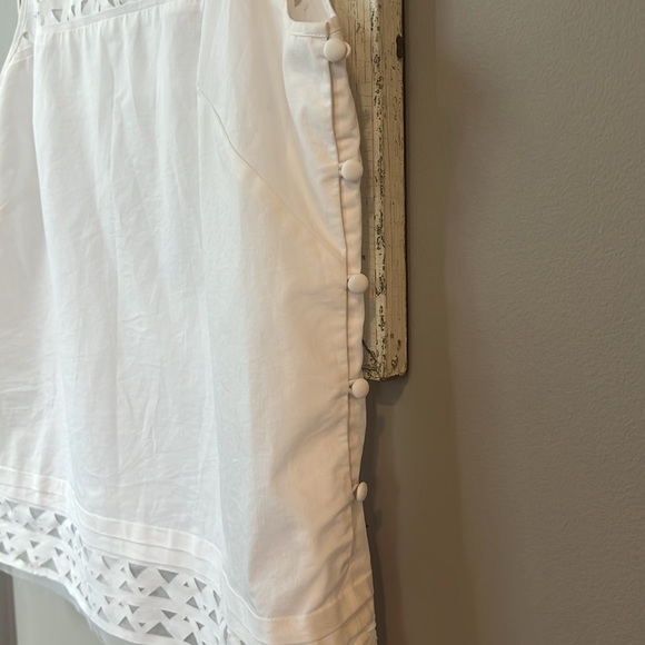 MILLY Lazer Cut tank top, size 6 - Picture 3 of 10